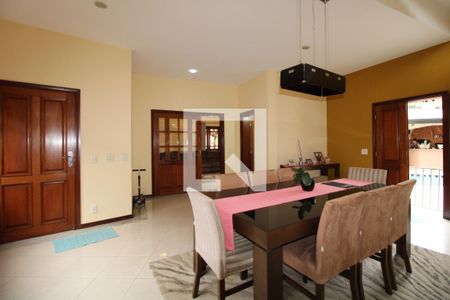 Sala de Jantar de casa à venda com 4 quartos, 411m² em Jardim Chapadão, Campinas
