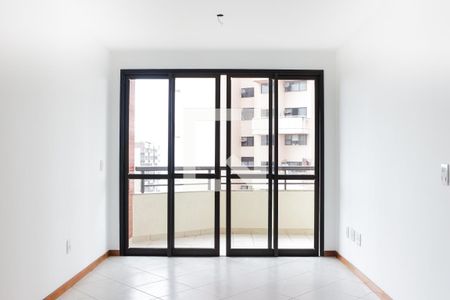 Sala de apartamento para alugar com 3 quartos, 143m² em Barra da Tijuca, Rio de Janeiro