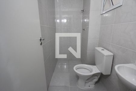 Banheiro de kitnet/studio para alugar com 1 quarto, 30m² em Mooca, São Paulo