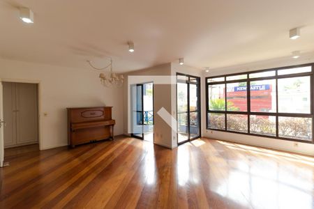 Salas de apartamento à venda com 3 quartos, 145m² em Vila Itapura, Campinas