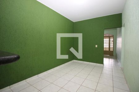 Casa para alugar com 2 quartos, 100m² em Samambaia Norte (samambaia), Brasília