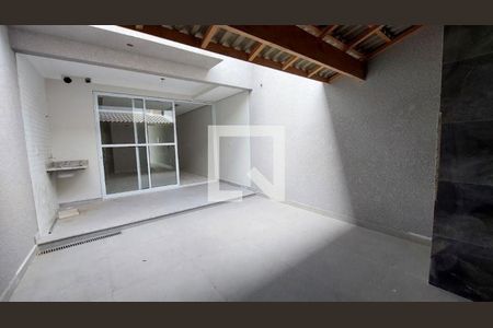 Casa à venda com 3 quartos, 200m² em Bela Vista, Osasco