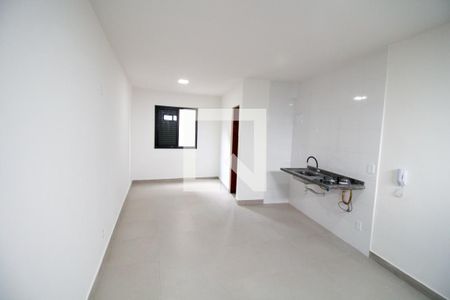 Sala/Cozinha de apartamento para alugar com 0 quarto, 24m² em Penha de França, São Paulo