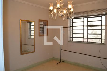 Sala / Dormitório 3 de casa à venda com 8 quartos, 300m² em Vila Itapura, Campinas