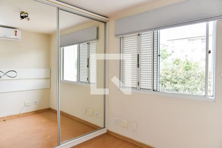 Quarto 1 de casa de condomínio à venda com 2 quartos, 82m² em Sarandi, Porto Alegre