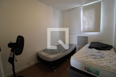 Quarto 01 de apartamento à venda com 2 quartos, 54m² em Jacarepaguá, Rio de Janeiro