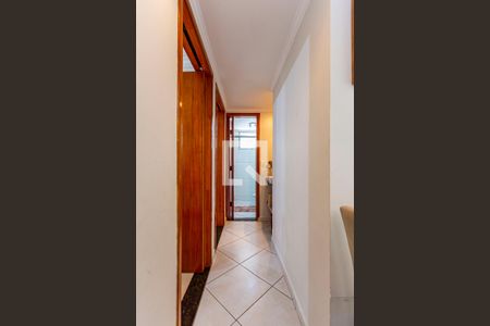 Corredor de apartamento para alugar com 2 quartos, 55m² em Jardim Alvorada, Santo André