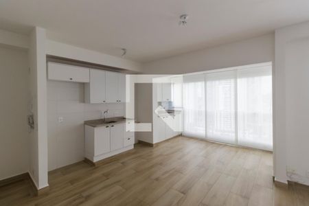 Sala de apartamento para alugar com 1 quarto, 55m² em Alphaville Empresarial, Barueri