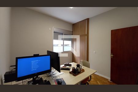 Casa à venda com 4 quartos, 264m² em Gutierrez, Belo Horizonte