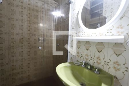 Banheiro de casa de condomínio para alugar com 1 quarto, 40m² em Barra da Tijuca, Rio de Janeiro