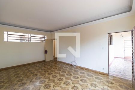 Salas de casa à venda com 4 quartos, 268m² em Vila Industrial, Campinas