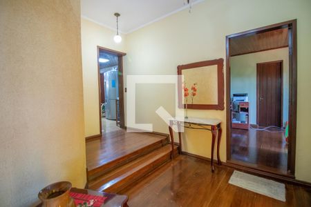 Hall de Entrada de casa para alugar com 5 quartos, 400m² em Teresópolis, Porto Alegre