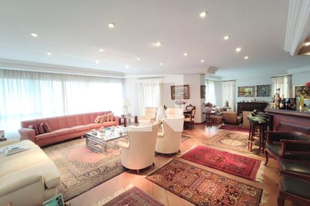 Sala de Estar 2 de apartamento para alugar com 4 quartos, 639m² em Cambuí, Campinas