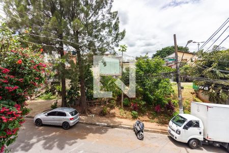 Vista  de casa à venda com 3 quartos, 250m² em Veloso, Osasco