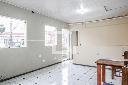 Sala e Quarto de casa para alugar com 1 quarto, 32m² em Vila Clarice, Santo André