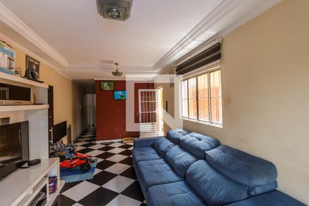 Sala de TV de casa à venda com 3 quartos, 250m² em Jardim dos Camargos, Barueri