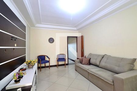 Sala de casa para alugar com 4 quartos, 225m² em Vila Curuca, Santo André