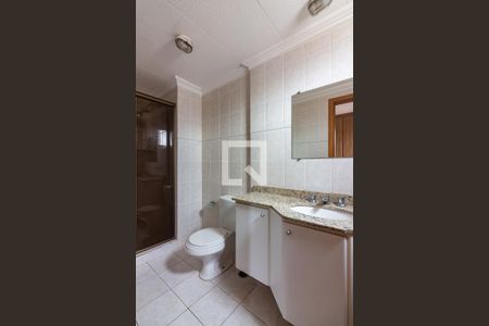 Banheiro da Suíte 1 de apartamento para alugar com 3 quartos, 150m² em Vila Osasco, Osasco