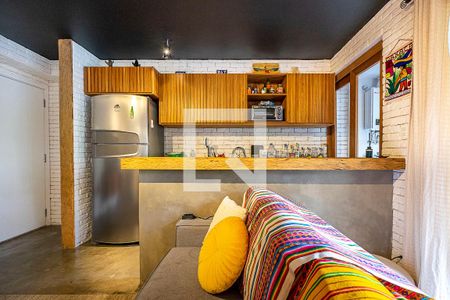 Sala/Cozinha de apartamento para alugar com 1 quarto, 57m² em Sumaré, São Paulo