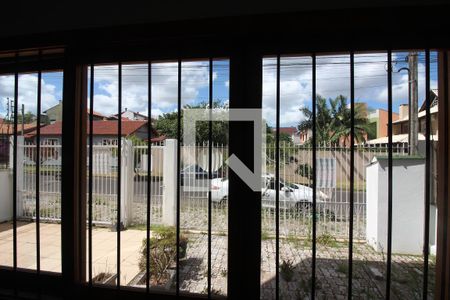 Vista da Sala de Estar de casa à venda com 6 quartos, 297m² em Espírito Santo, Porto Alegre