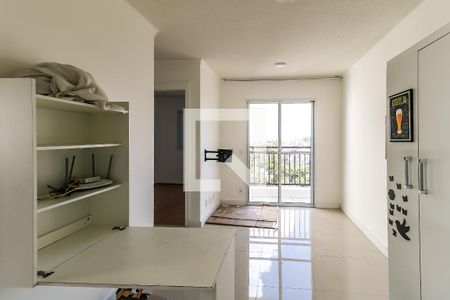 Sala de apartamento para alugar com 2 quartos, 45m² em Parque Reboucas, São Paulo
