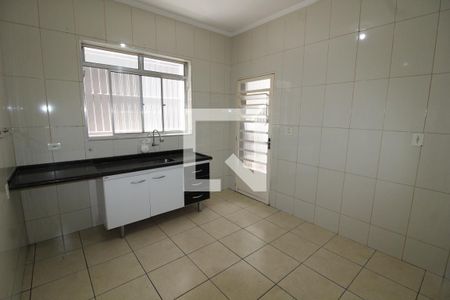 Cozinha de casa à venda com 4 quartos, 150m² em Vila Califórnia, São Paulo