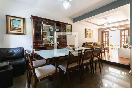 Sala (primeiro andar) de casa à venda com 3 quartos, 190m² em Vila Isabel, Rio de Janeiro