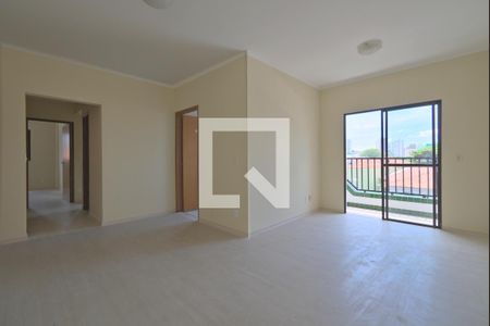 Sala de apartamento à venda com 3 quartos, 98m² em Vila Itapura, Campinas