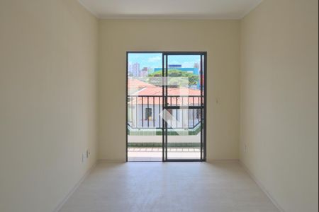 Sala de apartamento à venda com 3 quartos, 98m² em Vila Itapura, Campinas