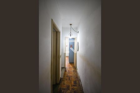 Corredor de casa à venda com 2 quartos, 126m² em Jardim Bom Tempo, Taboão da Serra