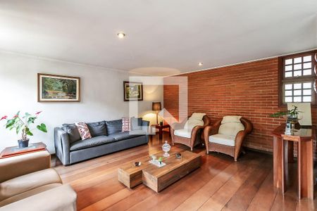 Sala de casa para alugar com 4 quartos, 250m² em Paraíso do Morumbi, São Paulo