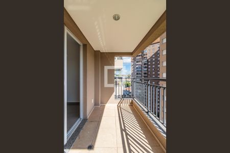 Varanda de apartamento para alugar com 1 quarto, 51m² em Jardim Tupanci, Barueri