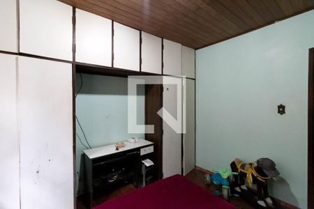 Quarto 1 de casa para alugar com 3 quartos, 240m² em Carlos Prates, Belo Horizonte