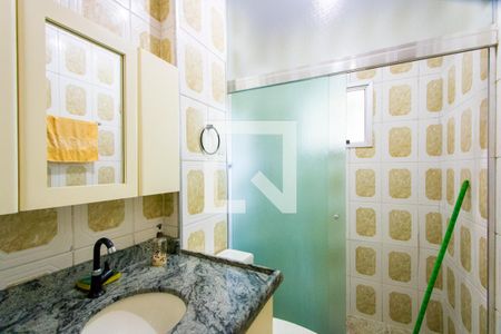 Banheiro de apartamento para alugar com 2 quartos, 58m² em Vila Tibiriçá, Santo André