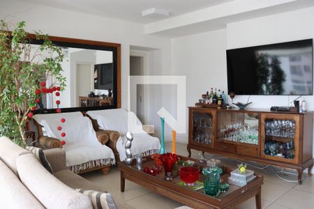 Sala de apartamento para alugar com 3 quartos, 140m² em Cambuí, Campinas