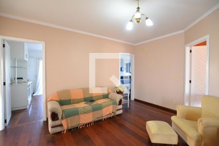 Sala Intima de casa para alugar com 4 quartos, 330m² em Santo Antônio, Porto Alegre