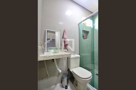 Banheiro do Quarto 1 - Suíte 1 de casa à venda com 3 quartos, 184m² em Santa Teresinha, Santo André