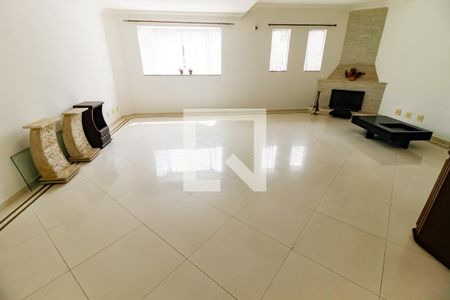 Sala de casa à venda com 4 quartos, 350m² em Vila Andrade, São Paulo
