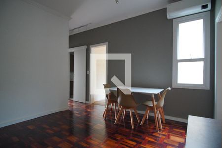 Sala de apartamento para alugar com 2 quartos, 55m² em São João, Porto Alegre
