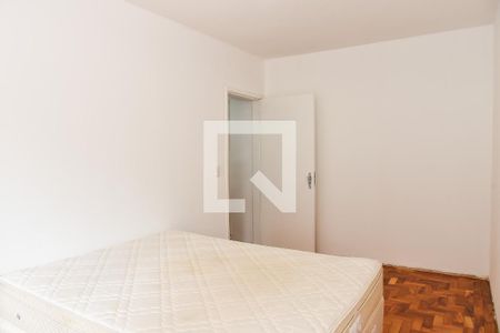 Quarto 1 de apartamento para alugar com 2 quartos, 65m² em São João, Porto Alegre