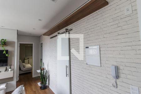 Sala de TV de apartamento para alugar com 2 quartos, 51m² em Jardim Tupanci, Barueri
