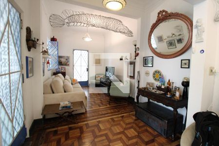 Sala 1 de casa para alugar com 2 quartos, 180m² em Pacaembu, São Paulo