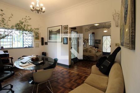 Sala 1 de casa para alugar com 2 quartos, 180m² em Pacaembu, São Paulo