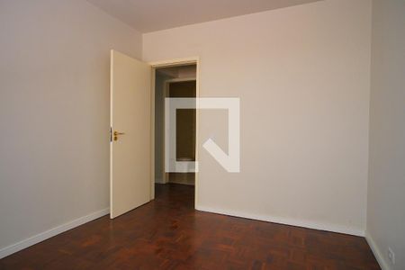 Quarto 1 de apartamento para alugar com 3 quartos, 110m² em Floresta, Porto Alegre