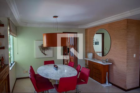 sala de casa para alugar com 4 quartos, 922m² em Pechincha, Rio de Janeiro