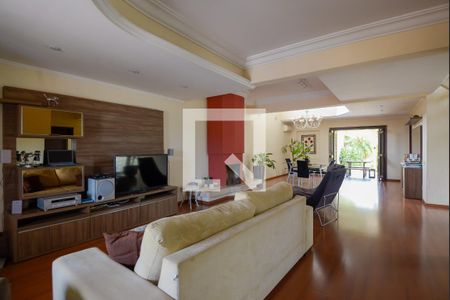Sala de casa para alugar com 6 quartos, 512m² em Santa Tereza, Porto Alegre
