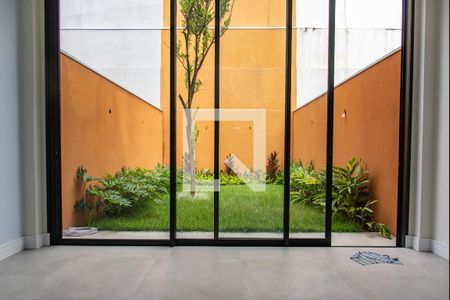 Jardim de casa à venda com 3 quartos, 230m² em Paraíso, São Paulo