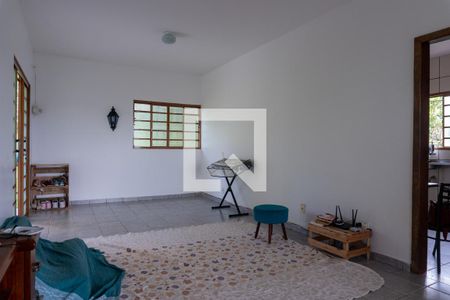Sala de casa para alugar com 3 quartos, 110m² em Lago Norte, Brasília