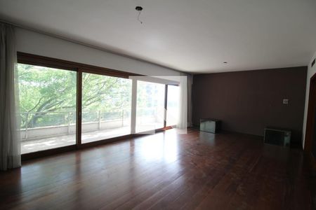 Sala de TV de apartamento à venda com 4 quartos, 270m² em Petrópolis, Porto Alegre