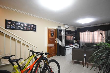 Sala de casa à venda com 4 quartos, 141m² em Paraíso do Morumbi, São Paulo